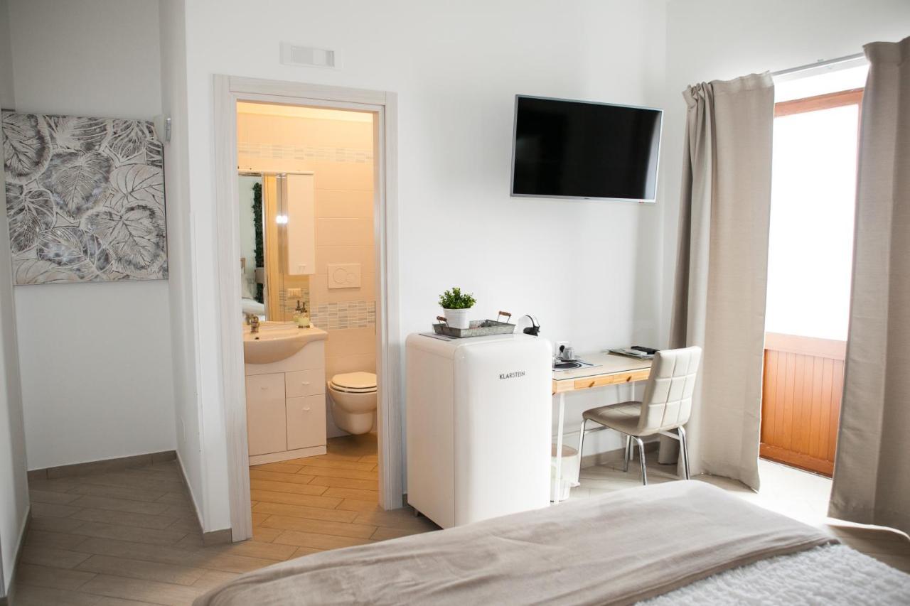 ソレント Vicolo 8 Bed & Breakfast エクステリア 写真